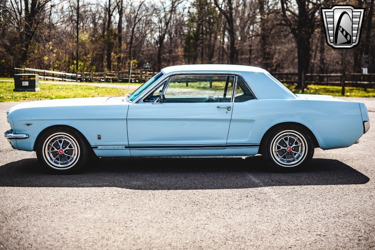 Ford-Mustang-1966-Blue-Blue-29305-4