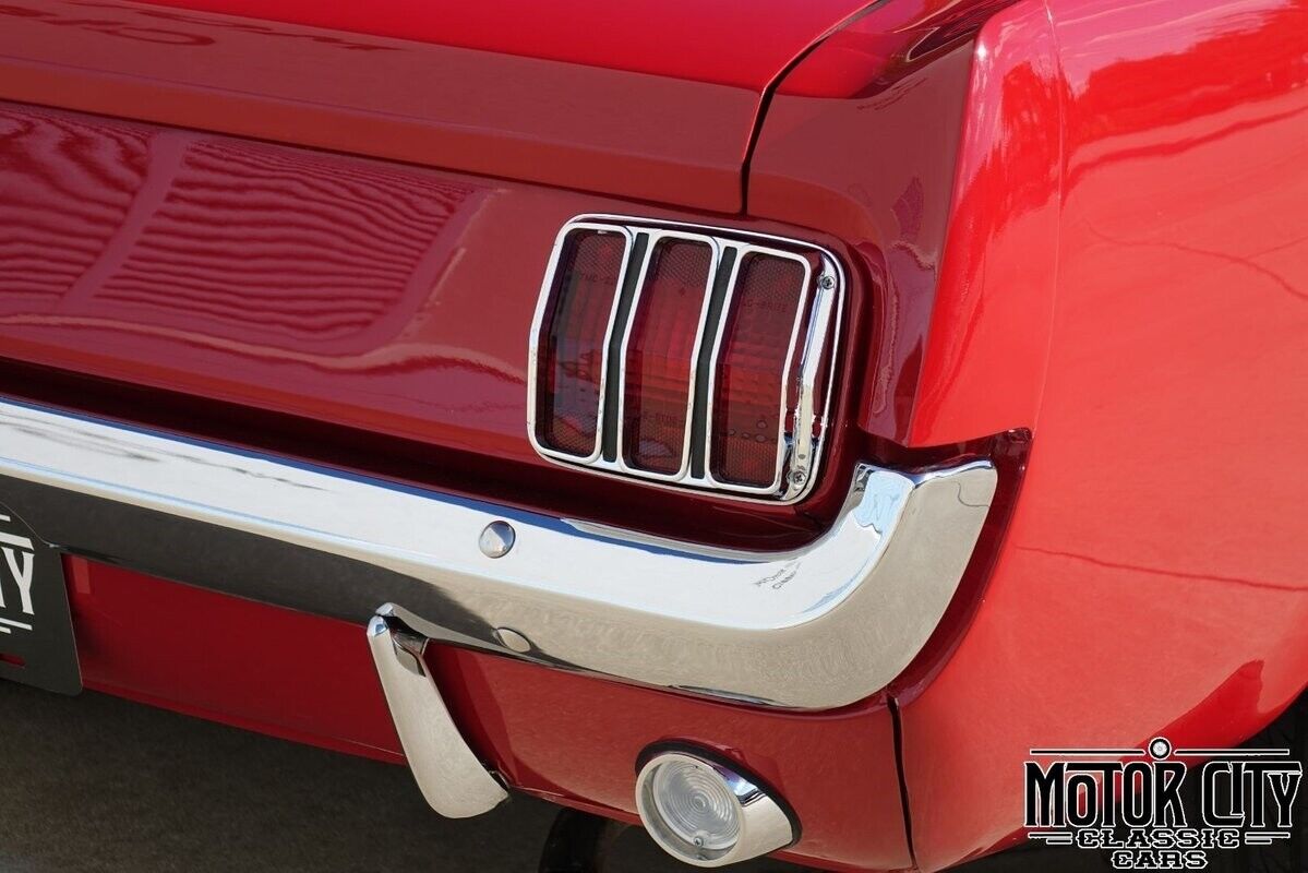 Ford-Mustang-1966-Red-Black-0-12