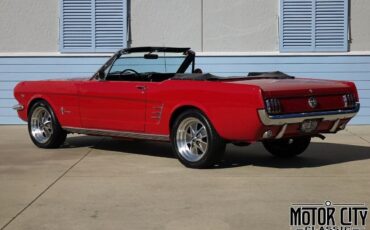 Ford-Mustang-1966-Red-Black-0-6