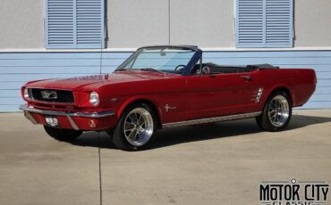 Ford-Mustang-1966-Red-Black-0-8