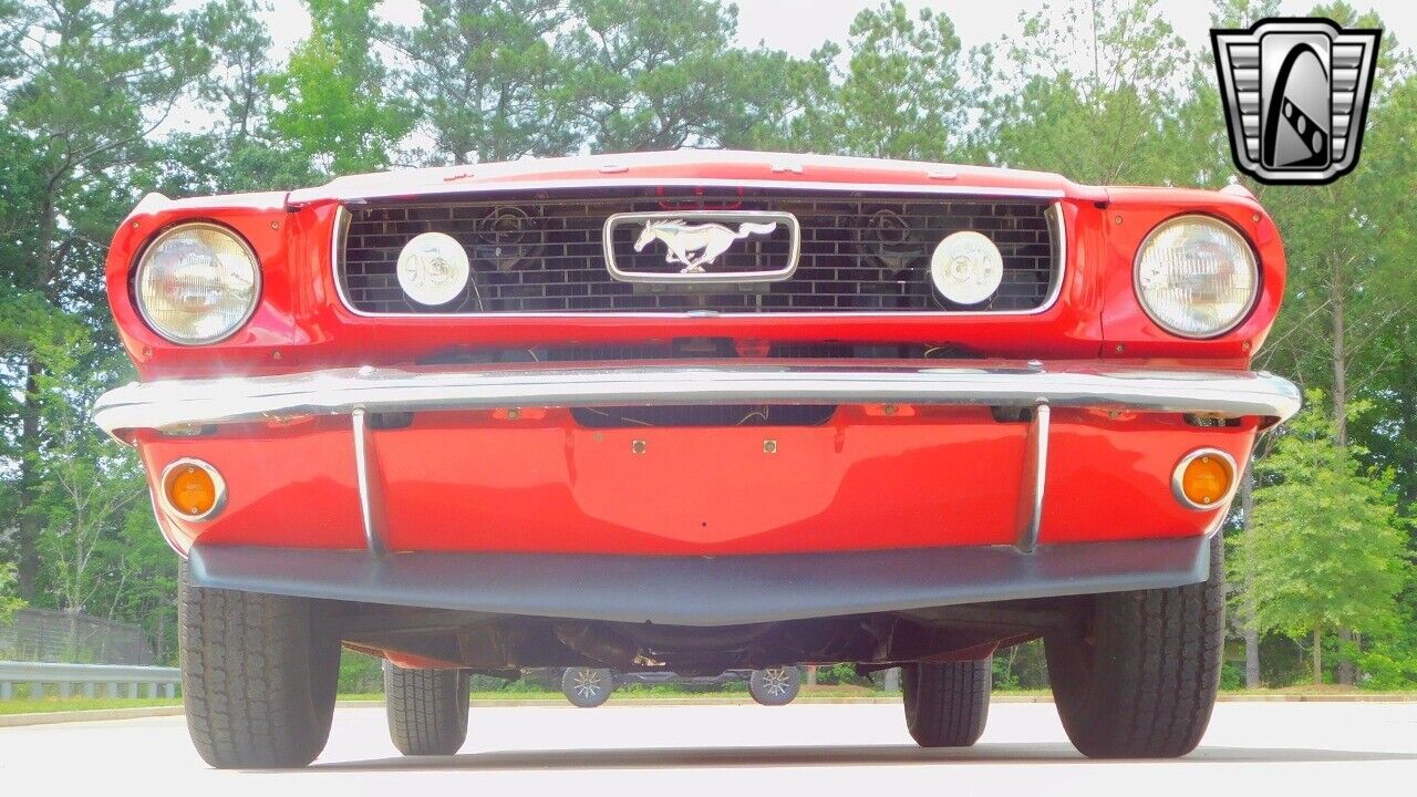 Ford-Mustang-1966-Red-Black-124529-4