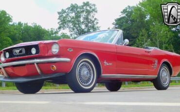 Ford-Mustang-1966-Red-Black-124529-5