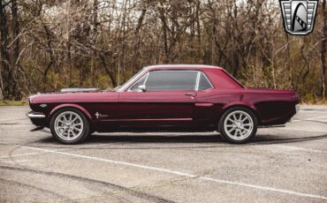 Ford-Mustang-1966-Red-Black-2548-3