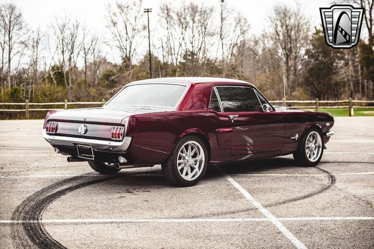 Ford-Mustang-1966-Red-Black-2548-6