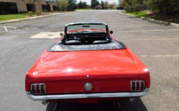 Ford-Mustang-1966-Red-Black-63513-3