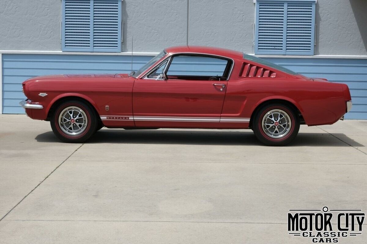 Ford-Mustang-1966-Red-Red-0-5