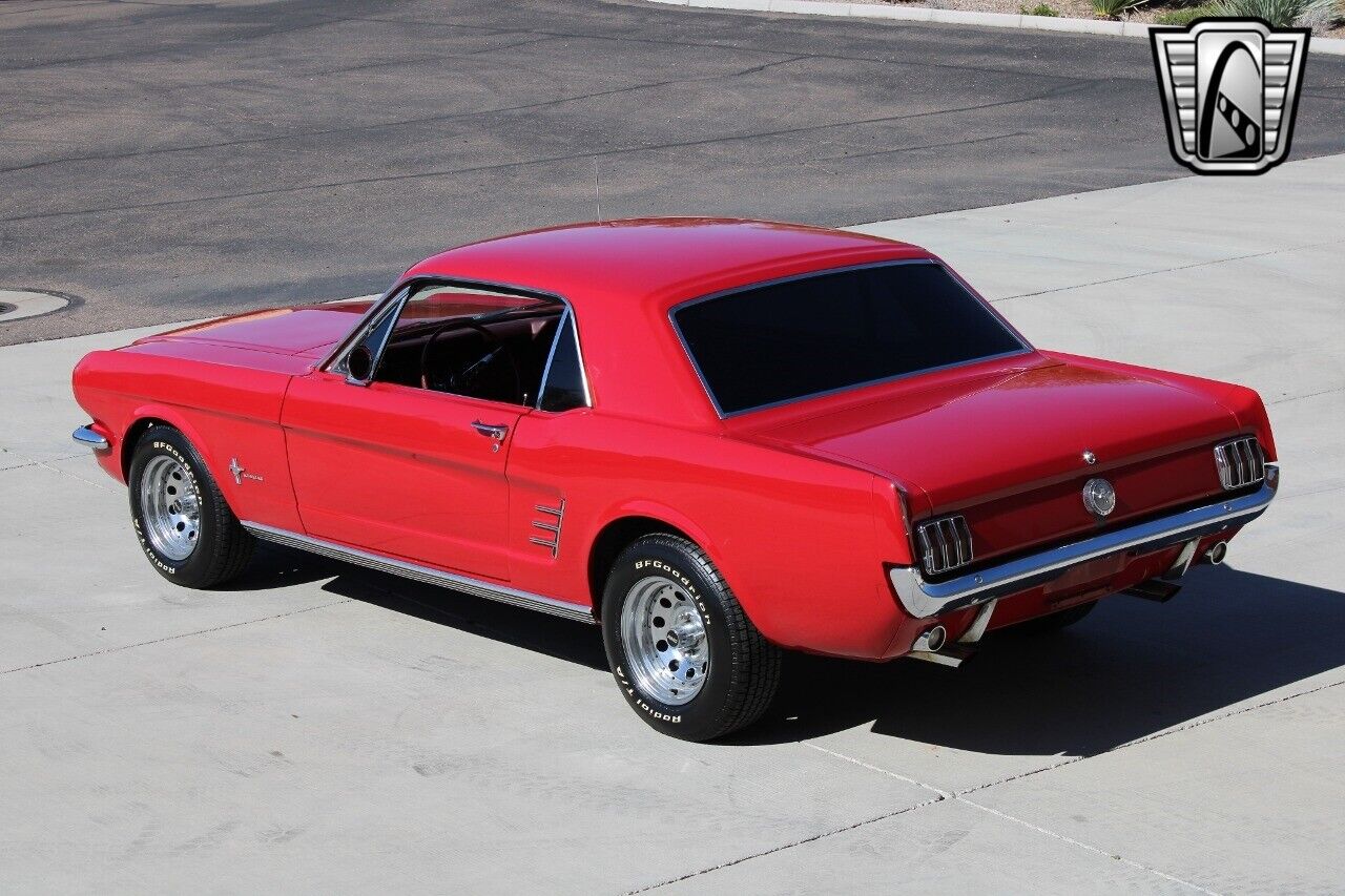 Ford-Mustang-1966-Red-Red-16275-10