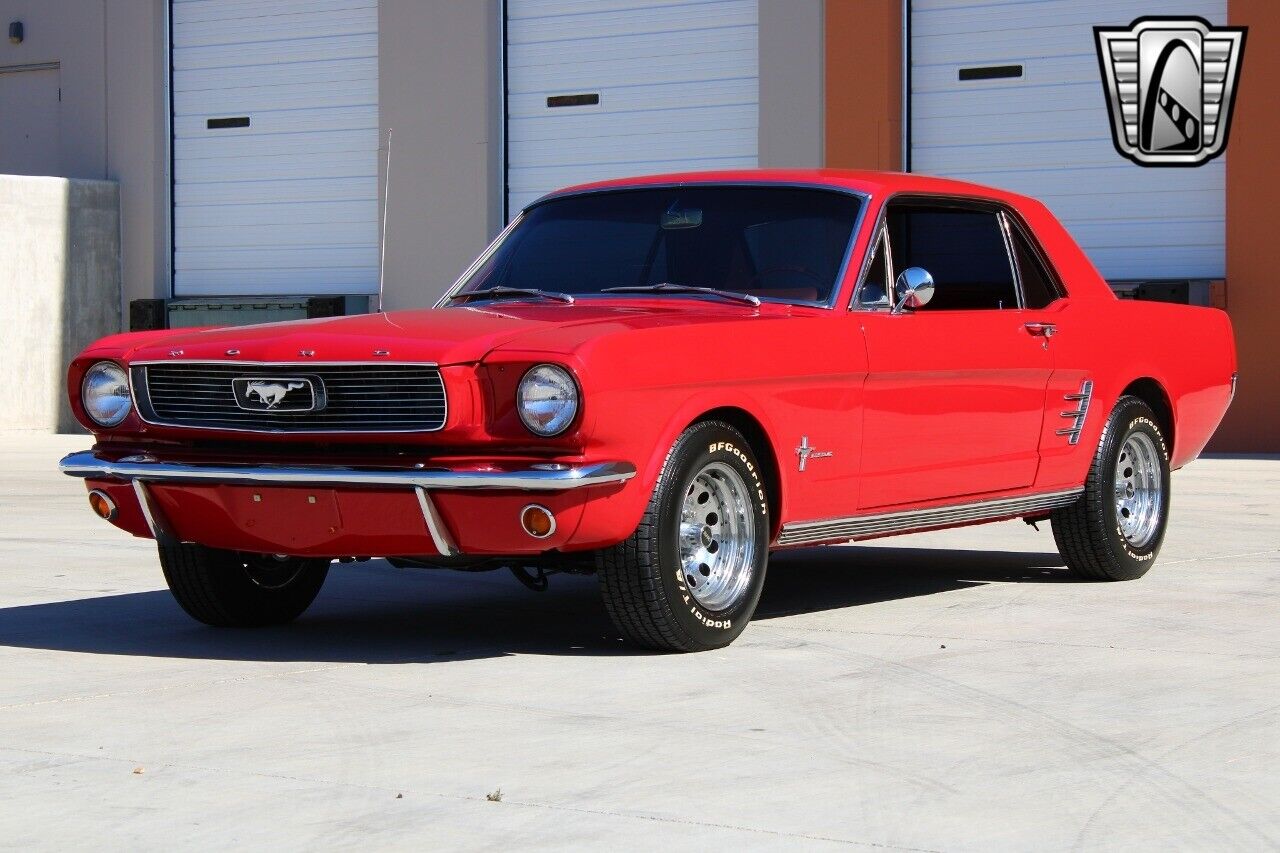 Ford-Mustang-1966-Red-Red-16275-3