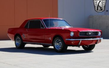 Ford-Mustang-1966-Red-Red-16275-6