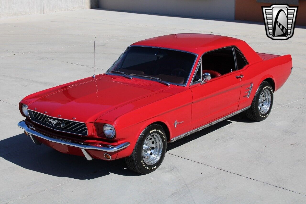 Ford-Mustang-1966-Red-Red-16275-8