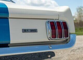 Ford-Mustang-1966-White-Blue-0-29