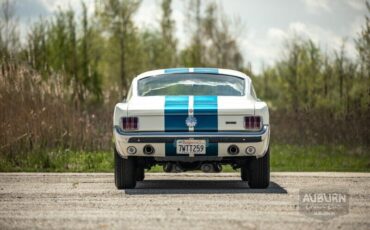 Ford-Mustang-1966-White-Blue-0-3