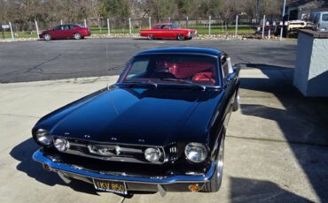 Ford-Mustang-1966-black-17881-10