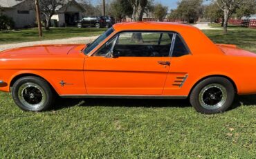 Ford-Mustang-1966-orange-12949