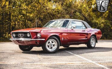 Ford-Mustang-1967-Red-Black-50306-2