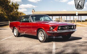 Ford-Mustang-1967-Red-Black-50306-8