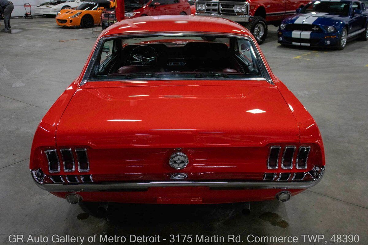 Ford-Mustang-1967-Red-Red-13580-4