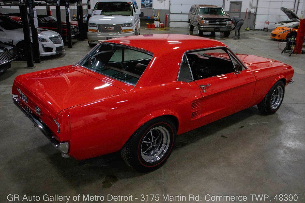 Ford-Mustang-1967-Red-Red-13580-6