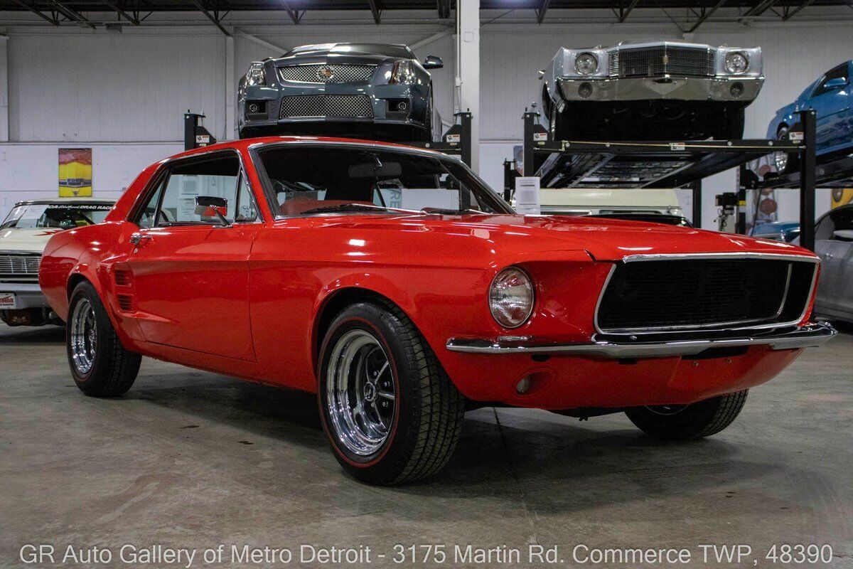 Ford-Mustang-1967-Red-Red-13580-9