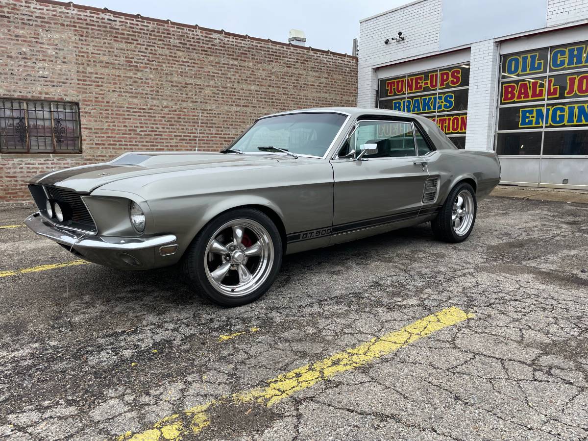 Ford-Mustang-1967-grey-78858-16