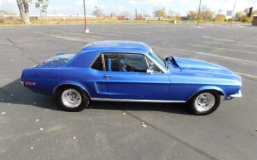 Ford-Mustang-1968-Blue-Balck-99999-6