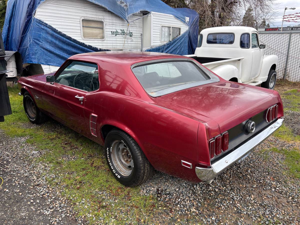 Ford-Mustang-1969-160934-1