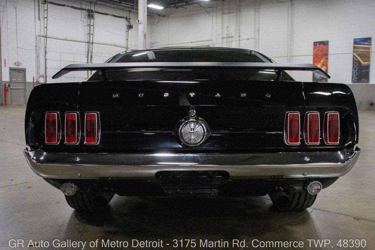 Ford-Mustang-1969-Black-Black-92909-5