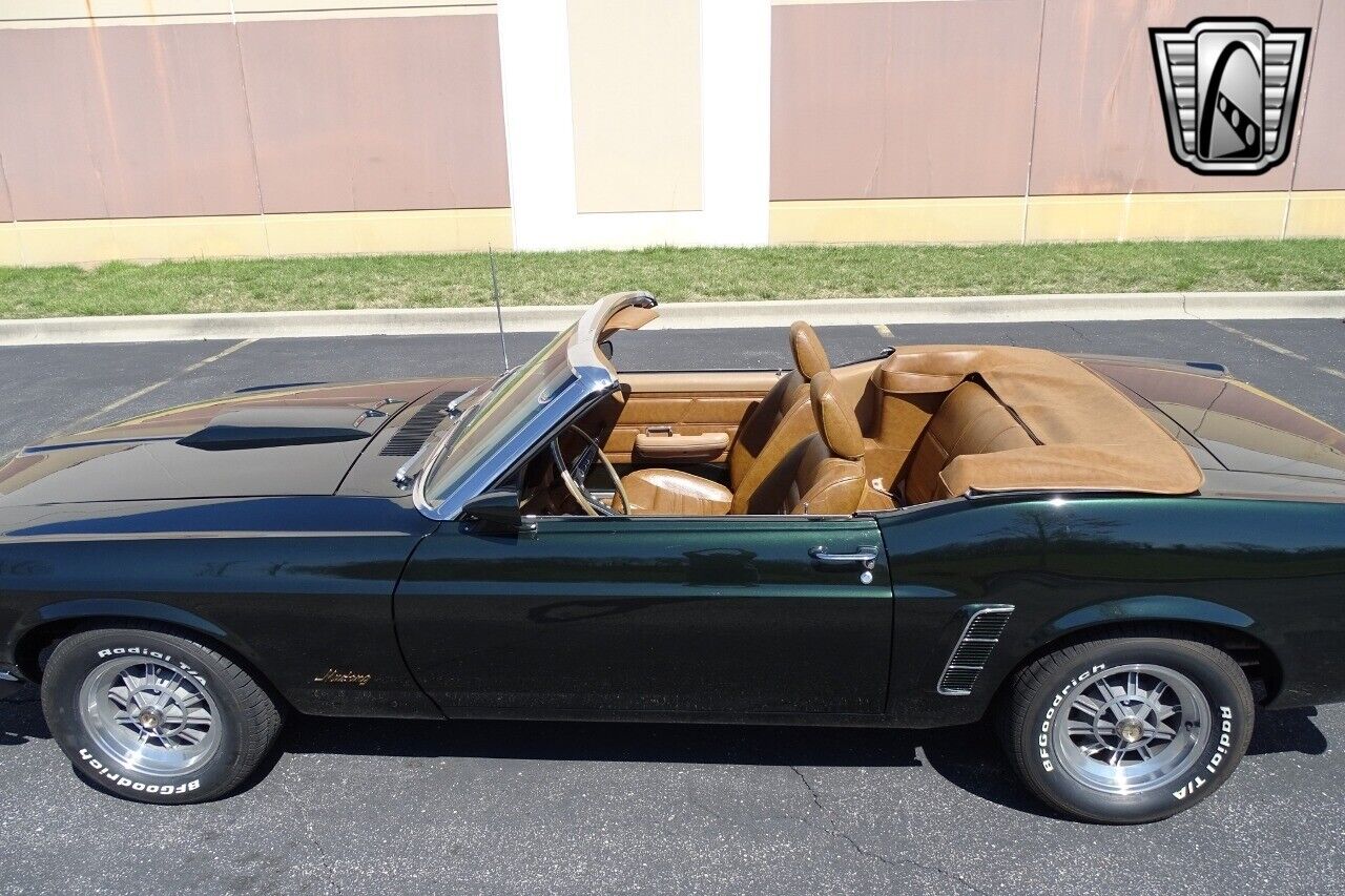 Ford-Mustang-1969-Green-Tan-9545-7