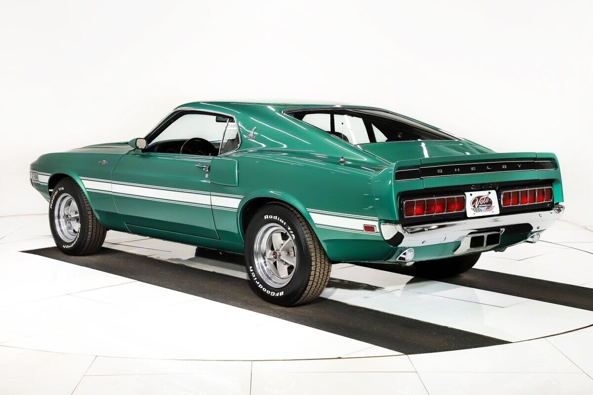 Ford-Mustang-1969-Silver-Black-0-5