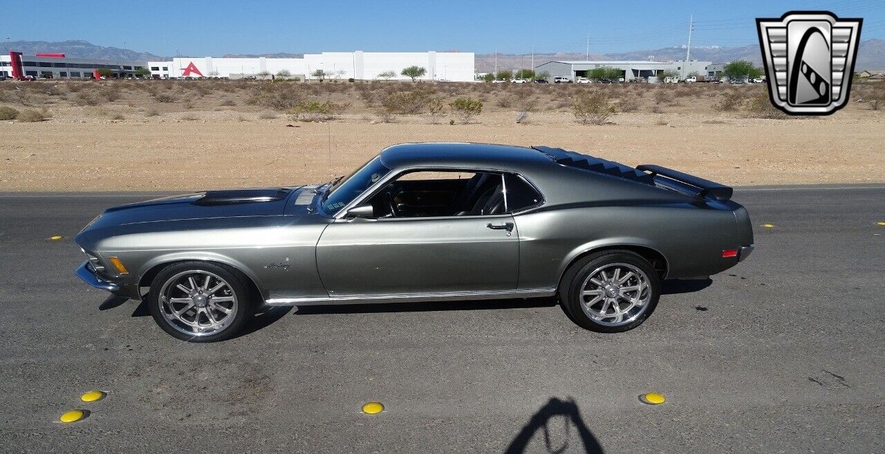 Ford-Mustang-1970-Gray-Black-5050-2