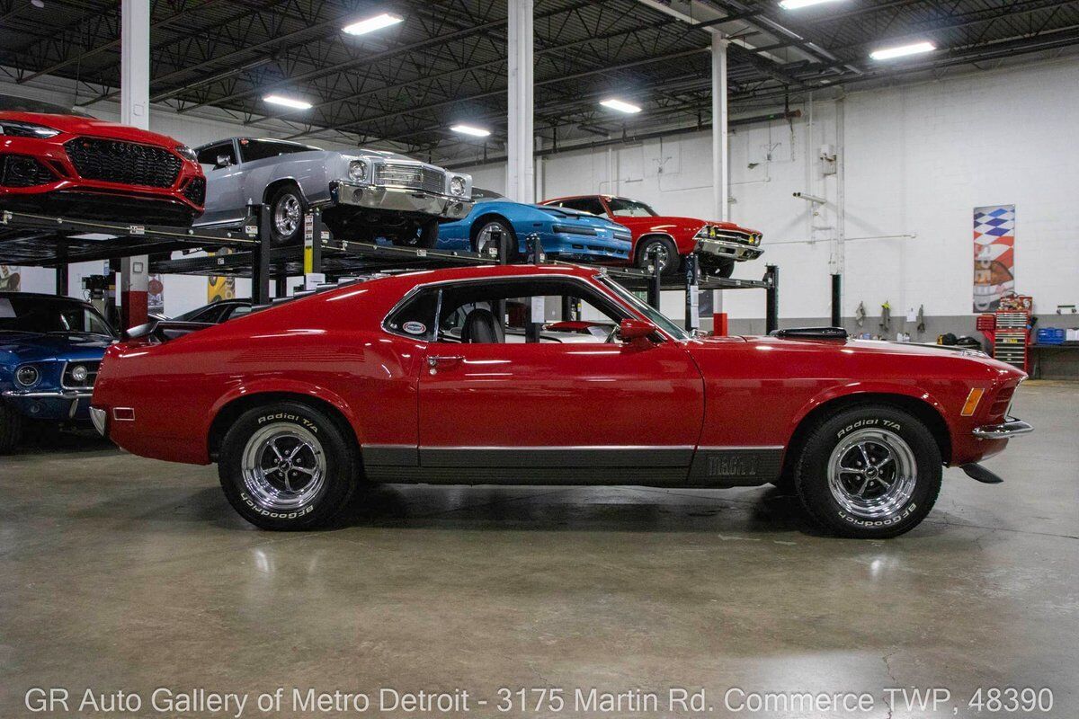 Ford-Mustang-1970-Red-Black-63040-7