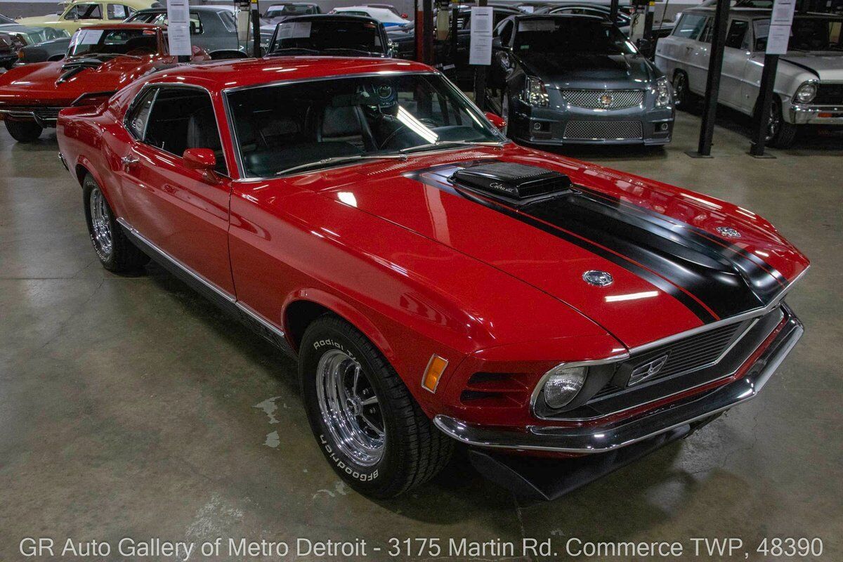 Ford-Mustang-1970-Red-Black-63040-8