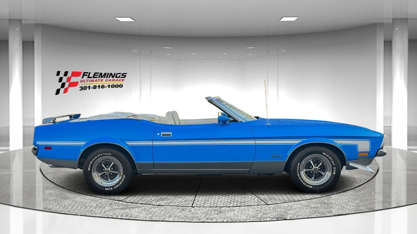 Ford-Mustang-1972-Blue-White-0-5