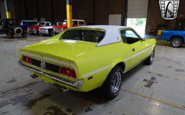 Ford-Mustang-1972-Bright-Lime-White-99850-5