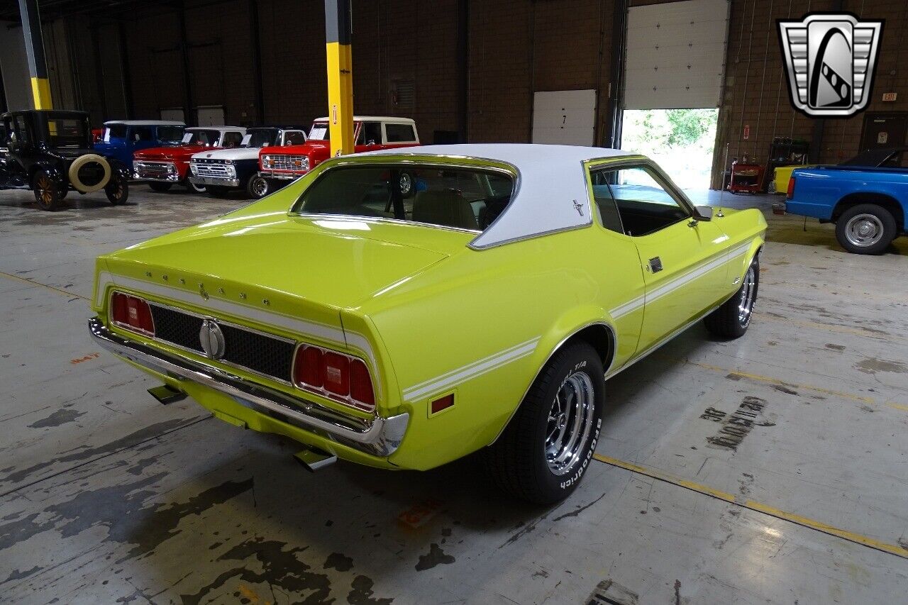 Ford-Mustang-1972-Bright-Lime-White-99850-5