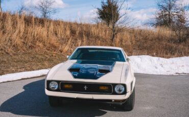 Ford-Mustang-1972-White-Black-50260-1