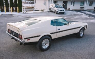 Ford-Mustang-1972-White-Black-50260-9