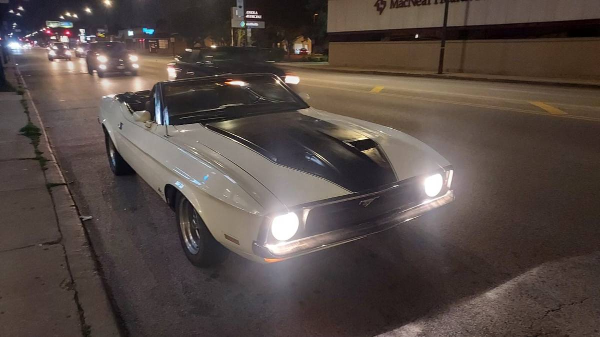 Ford-Mustang-1972-white-107826