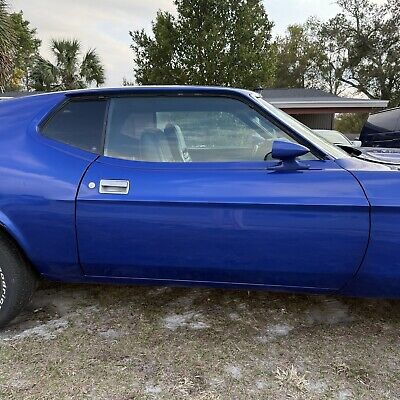 Ford-Mustang-1973-Blue-132921-10