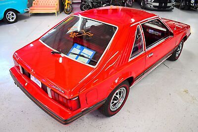 Ford-Mustang-1979-Red-Red-141740-12