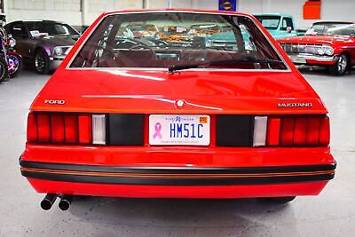 Ford-Mustang-1979-Red-Red-141740-14