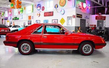 Ford-Mustang-1979-Red-Red-141740-4