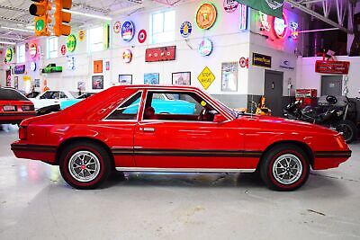 Ford-Mustang-1979-Red-Red-141740-4