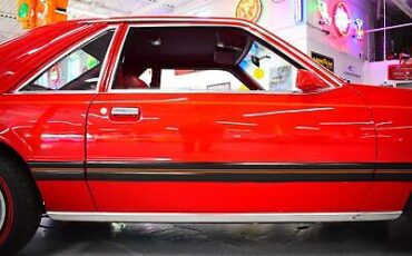 Ford-Mustang-1979-Red-Red-141740-9