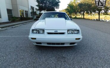 Ford-Mustang-1986-White-Black-0-2