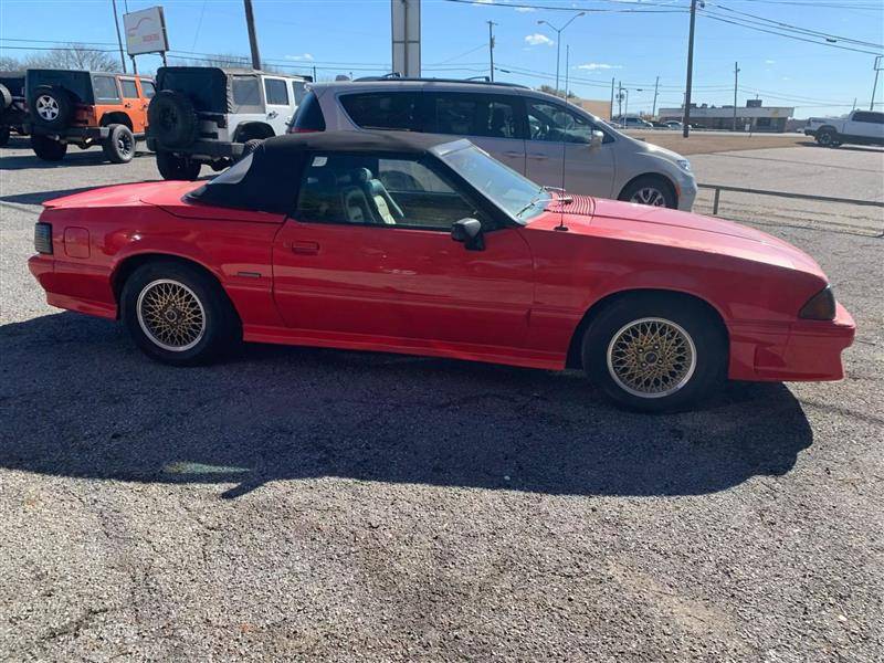 Ford-Mustang-1988-red-124972-1