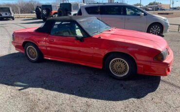 Ford-Mustang-1988-red-124972-13