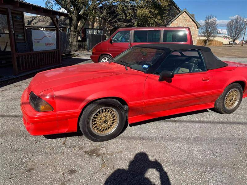 Ford-Mustang-1988-red-124972-2