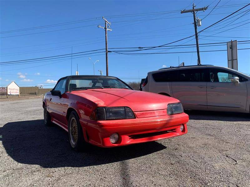 Ford-Mustang-1988-red-124972-3