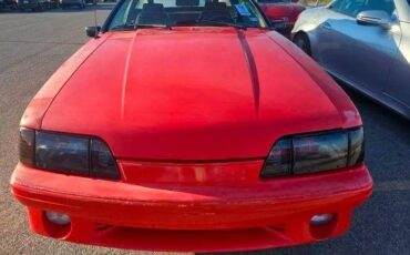 Ford-Mustang-1988-red-124972-4